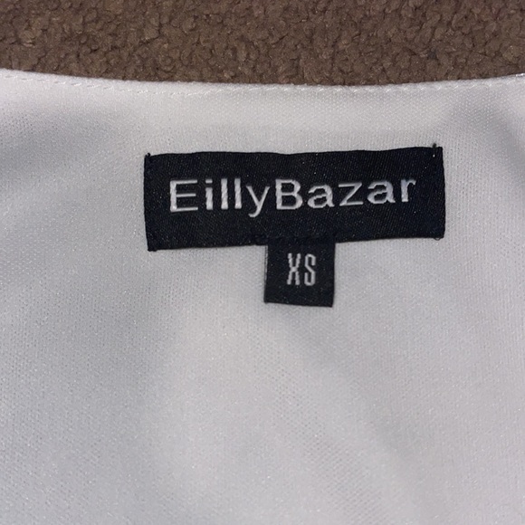 Eillybazar deep v blouse - Picture 2 of 4